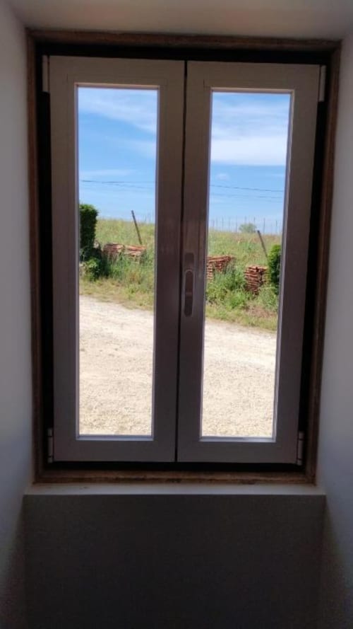 Window with beautiful view | Large Double or Twin Room with Countryside Charm in Óbidos

