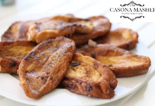 Postre típico de Semana Santa. las torrijas.