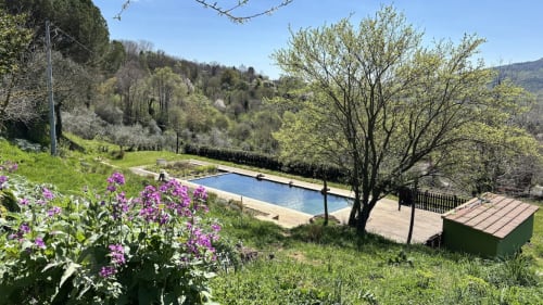 Piscina dell'agriturismo in toscana Podere di Maggio