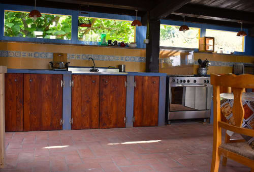Interno della cucina di agriturismo in toscana podere di maggio