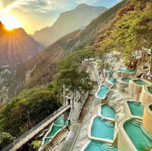 Balneario y grutas de Tolantongo
