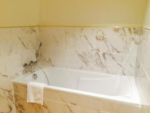 Spacious bath tub | Relax in the Comfort of the Climate Room at Domaine Pont Juillet