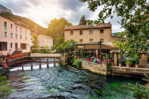 Fontaines village | Domaine Pont Juillet – Discover Elegance and Serenity in Fontaines, Burgundy