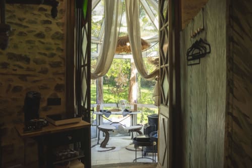 Gite de charme cuisine équipée accès à l'espace bien être et à la piscine (1h de Saint Etienne)
