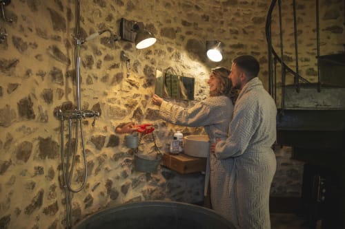 Salle de bain originale, hébergement insolite tout confort