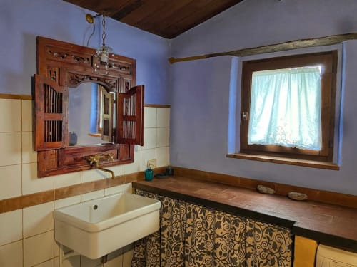 Dettagli bagno casa indipendente in toscana