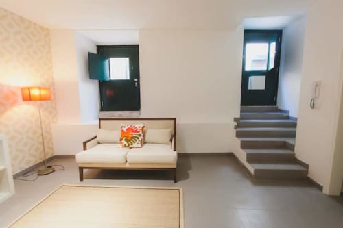 Living area | Enjoy Luxury and Comfort at Loving Chiado 6, Lisbon