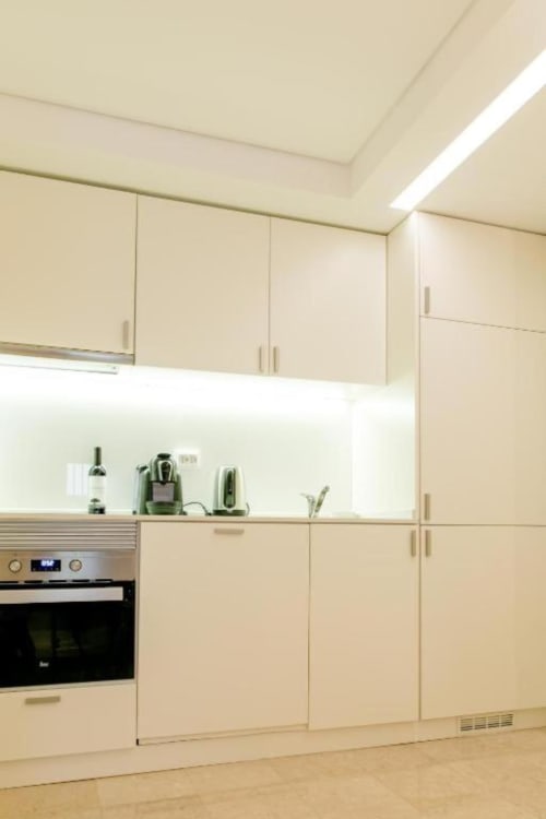 Kitchen | Loving Chiado 9 – A Perfect Blend of Comfort and Elegance in Lisbon