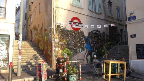 Outside of the apartment | Relax in La Sardine: A Cozy Retreat in Marseille