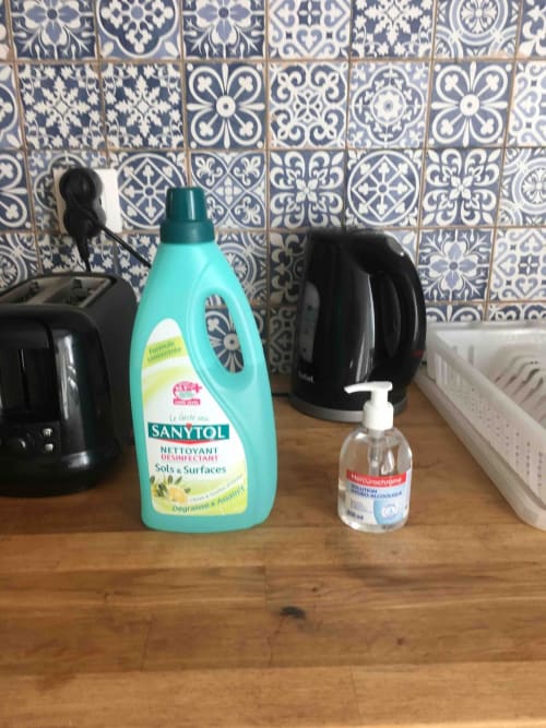 Cleaning stuff | Experience Comfort and Charm at La Piboule Marseille