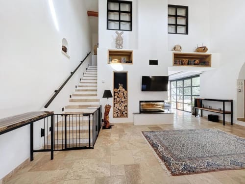 Spacious living area | Welcome to Villa Sienna: Your Luxurious Getaway in Provence