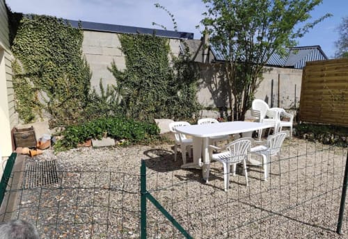 Outside of the cottage | Gîte Les Marettes – A Tranquil Countryside Retreat in Beaudéduit, Oise