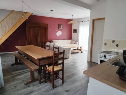 Dining, living and kitchen area | Gîte Les Marettes – A Tranquil Countryside Retreat in Beaudéduit, Oise