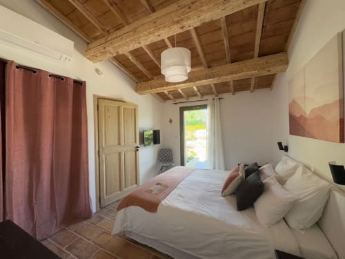Chambre double classique grand confort accessible PMR Hôtel La Clé des Champs Le Mas de Garrigon