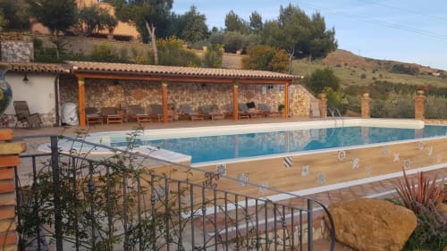 Agrigento, Sicilia, Sicily, Valle dei Templi, Valley of the Temples, Scala dei Turchi, piscina, swimming pool, spiagge Sicilia, Sicilian beaches, Mediterraneo, Mediterranean Sea, centro storico Agrigento, Agrigento old town, vacanze Sicilia, Sicily holidays, turismo culturale, cultural tourism, turismo balneare, seaside holidays, bed and breakfast Agrigento, B&B Sicily, guesthouse Agrigento, hotel boutique Sicily, soggiorno romantico, romantic getaway Sicily, family friendly, adatto famiglie, camere climatizzate, air conditioned rooms, bagno privato, private bathroom, doccia moderna, modern shower, TV flat screen, free WiFi, WiFi gratuito, terrazza, terrace, giardino, garden, vista mare, sea view, parcheggio gratuito, free parking, colazione inclusa, breakfast included, prodotti locali, local products, relax Sicilia, relax Sicily, fuga romantica, couple stay, esperienza autentica, authentic experience, eco friendly, sostenibile, ospitalità siciliana, Sicilian hospitality, prenotazione diretta, book direct, miglior prezzo, best price, camere matrimoniali, double rooms, camere triple, triple rooms, comfort moderno, modern comfort, arredamento elegante, elegant design, vicino mare, near the sea, vicino centro storico, near old town, archeologia Sicilia, archaeology Sicily, cultura siciliana, Sicilian culture, tramonti Mediterraneo, Mediterranean sunsets, escursioni Sicilia, Sicily excursions, tour Valle dei Templi, tour Scala dei Turchi, scopri Sicilia, discover Sicily, vacanze ad Agrigento, holidays in Agrigento, soggiorno indimenticabile, unforgettable stay.