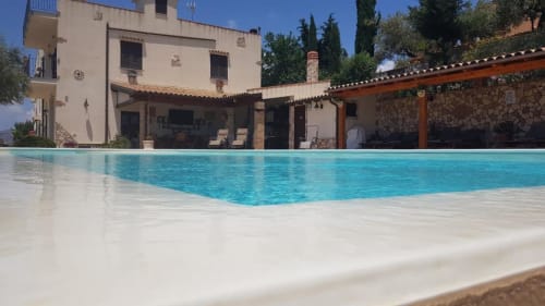 Agrigento, Sicilia, Sicily, Valle dei Templi, Valley of the Temples, Scala dei Turchi, piscina, swimming pool, spiagge Sicilia, Sicilian beaches, Mediterraneo, Mediterranean Sea, centro storico Agrigento, Agrigento old town, vacanze Sicilia, Sicily holidays, turismo culturale, cultural tourism, turismo balneare, seaside holidays, bed and breakfast Agrigento, B&B Sicily, guesthouse Agrigento, hotel boutique Sicily, soggiorno romantico, romantic getaway Sicily, family friendly, adatto famiglie, camere climatizzate, air conditioned rooms, bagno privato, private bathroom, doccia moderna, modern shower, TV flat screen, free WiFi, WiFi gratuito, terrazza, terrace, giardino, garden, vista mare, sea view, parcheggio gratuito, free parking, colazione inclusa, breakfast included, prodotti locali, local products, relax Sicilia, relax Sicily, fuga romantica, couple stay, esperienza autentica, authentic experience, eco friendly, sostenibile, ospitalità siciliana, Sicilian hospitality, prenotazione diretta, book direct, miglior prezzo, best price, camere matrimoniali, double rooms, camere triple, triple rooms, comfort moderno, modern comfort, arredamento elegante, elegant design, vicino mare, near the sea, vicino centro storico, near old town, archeologia Sicilia, archaeology Sicily, cultura siciliana, Sicilian culture, tramonti Mediterraneo, Mediterranean sunsets, escursioni Sicilia, Sicily excursions, tour Valle dei Templi, tour Scala dei Turchi, scopri Sicilia, discover Sicily, vacanze ad Agrigento, holidays in Agrigento, soggiorno indimenticabile, unforgettable stay.

Modifica testo alternativo

