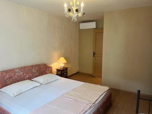 chambre avec lit 160x180