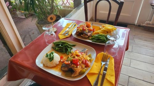 Restaurant vietnamien, Plats à emporter, A la Vieille Halle, Souppes sur Loing, Château Landon, Nemours, Seine et Marne, 77460, France, Soirée Etape
