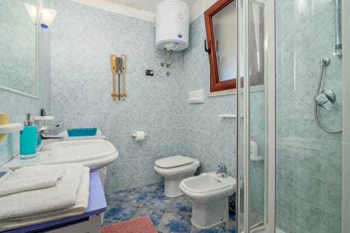 Bagno vista finestra