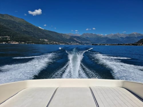 Trip on Lake Como | Journey on Lake Como | B&B in Bellano | Hotel lago di Como a Bellano | Hotels | Dove dormire Bellano | Casa Vacanze in Bellano | Appartamento lussuoso in Bellano | Modern design vista lago | Appartamento luxury in Bellano | Struttura di Villa Vista Lago