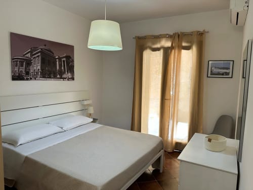 relax in centro, Palermo city break, prenota ora, vicino al Teatro Massimo, comfort moderno, book your stay, eleganza siciliana, discover Palermo, colazione in terrazza, central location, camere spaziose, free Wi-Fi, live like a local, shopping a due passi, explore Sicily, soggiorno romantico, boutique vibes, arte e cultura, enjoy your trip, vicino ai monumenti, prenotazione facile, family friendly, relax e cultura, Palermo experience, quick booking, atmosfera unica, explore il centro storico, walking distance, vacanza sicura, hidden gem in Palermo, weekend perfetto, vivi la città, comfort assicurato, check availability now, cultura e relax, soggiorno in Sicilia, book direct, atmosfera accogliente, turismo culturale, vicino a tutto, prenota il tuo soggiorno