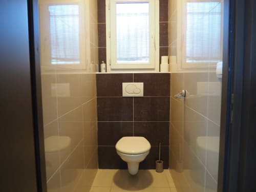 WC suspendu, indépendant