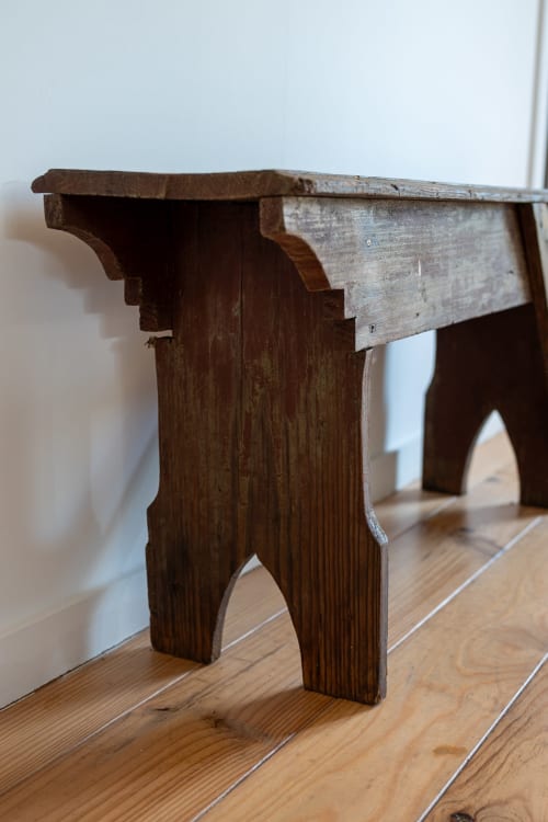 Rustic wooden side table with carved legs in Lake House villa at Corvatos Casas do Monte, Almodôvar Portugal