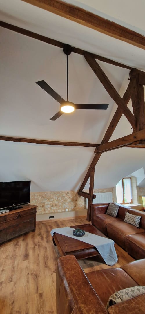 Ceiling fan for hot summer days at Les Granges Indigo