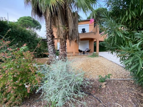 Villa 2 Dans le Clos du Mas la Senia -  Argelès sur Mer- Rez de chaussée PORT LLIGAT avec jardin indépendant  Etage PALAMOS avec grande terrasse plein Sud