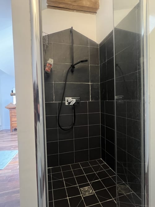 Douche à l'italienne