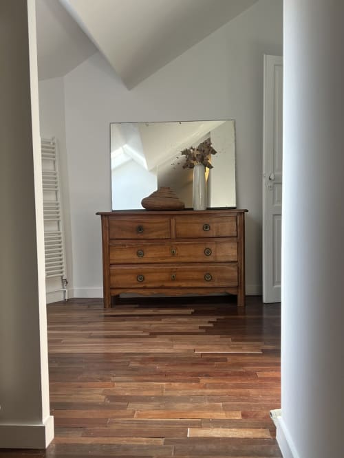 Salle de bain, parquet, cachet, meuble ancien, espace