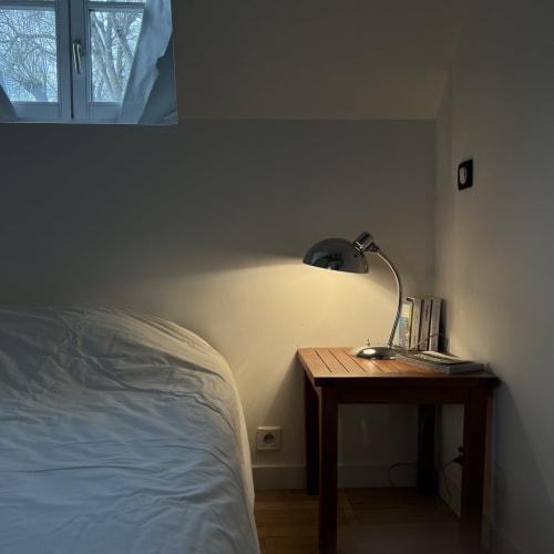 lampe de chevet, simplicité, élégance