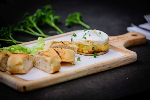 Fromages normands. Planche apéritive. Lodge Pépiite. Calvados