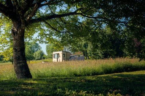 Tiny house dans la nature. Périgord. Pépiite
