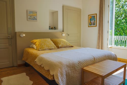 Superior double room Chapître, bed and breakfast in Viré, Burgundy