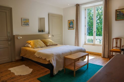 Superior double room Chapître, bed and breakfast in Viré, Burgundy