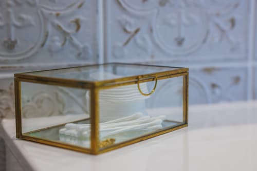 Detail of the bathroom in the Chapître room