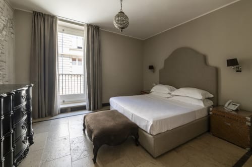 camera doppia, letto matrimoniale, stanza superiore, comfort, ambiente elegante, hotel per coppie, relax, stanza luminosa, vacanza romantica, Noto, Sicilia