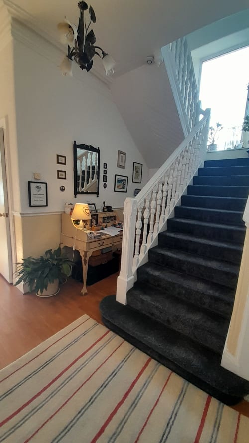 Ashley House Guest House, Broughty Ferry, Dundee. Reception. 