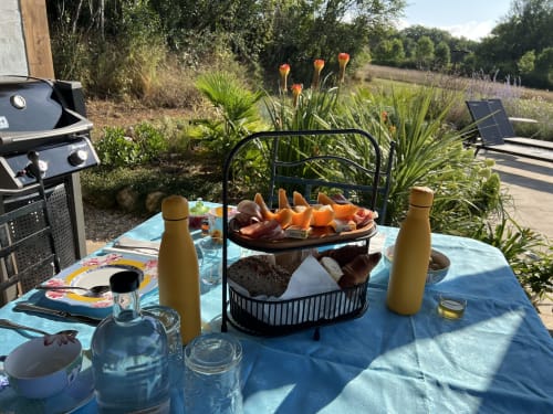 Another breakfast location
