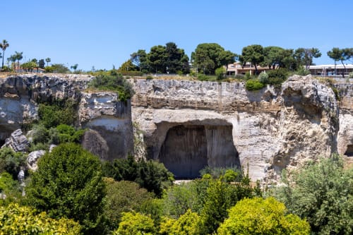 Antica cava di pietra calcarea vicino a Siracusa, bed and breakfast Sun&Home in Sicilia, Italia
