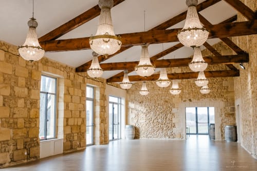 Salle des lustres du Château Erigoye, pour cérémonie laïque, vin d'honneur ou petite réception à Bordeaux 
