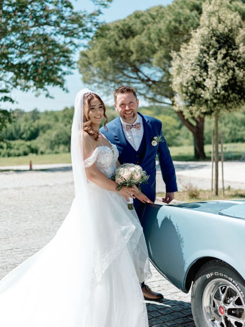 Photo d'un couple pour un mariage en Last minute au Château Erigoye