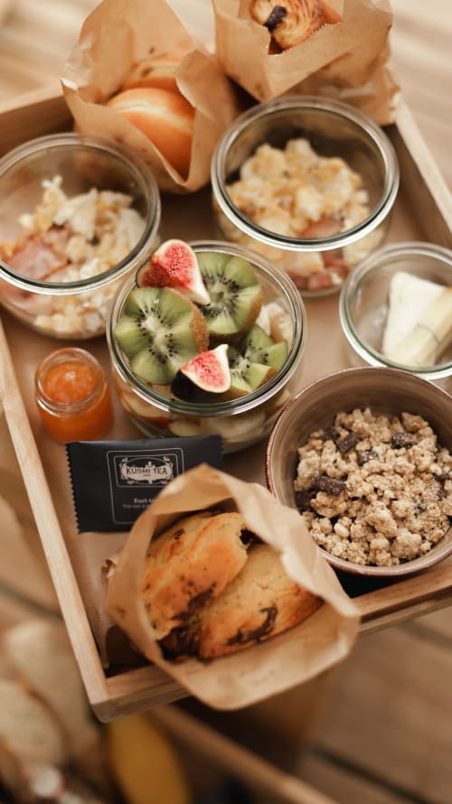 Gourmet brunch in private-spa lodge with regional products
