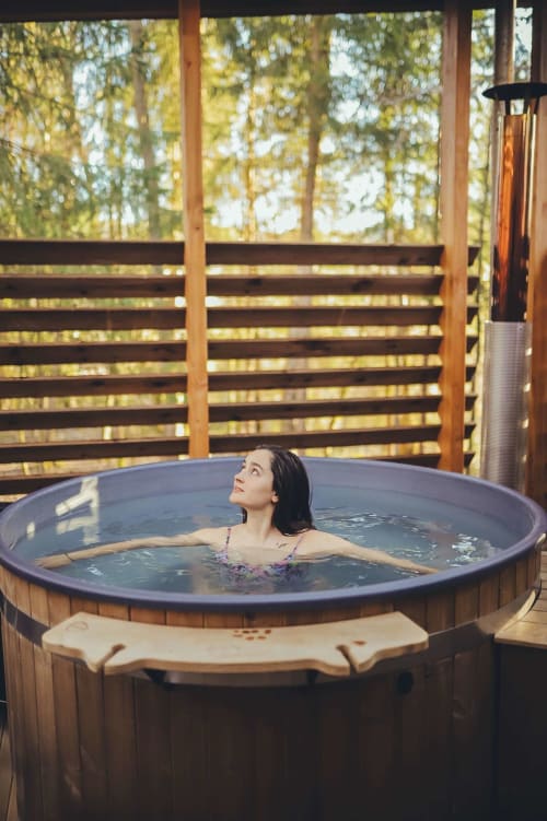 Wellness stay in private-spa lodge with covered Nordic bath