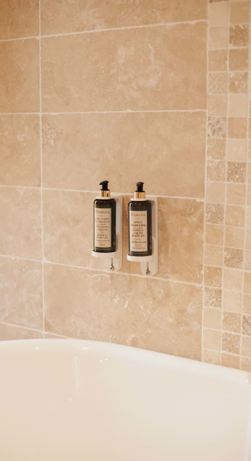 Quality amenities in private-spa lodge bathroom, Épinal