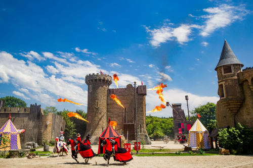 Le Puy du Fou proche des chambre d'hôtes du Chateau de Bellevue