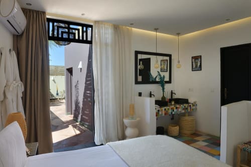 Kamer El Bacha in Riad Palau Marrakech met bed, eigen badkamer en toegang tot patio