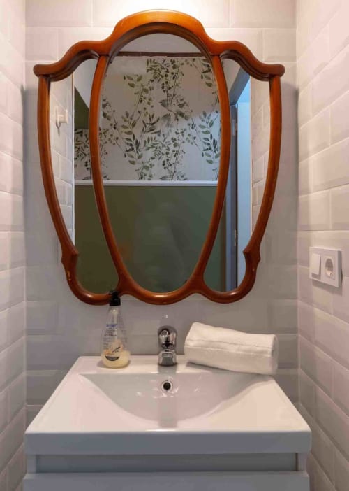 Détail de la salle de bain de la chambre San Jorge au bed and breakfast Casa Peregrinando, un hébergement de charme à Navarrete, Logroño (La Rioja)