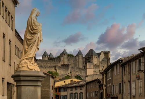 Vu des tours de la cité de Carcassonne, France, visite incontournable proche de chambre d'hote Le N°9.